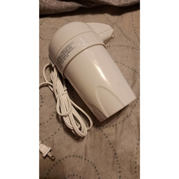 True Glow by Conair Heated Lotion Dispenser - Picture 3 of 5